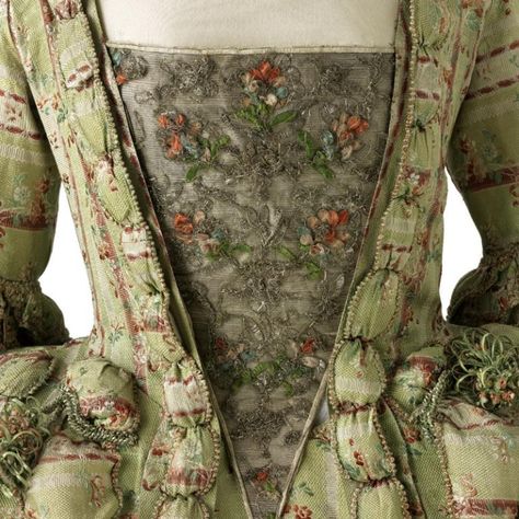 Versailles Ball, 18th Century Stomacher, 1700s Dresses, Georgian Clothing, 18th Century Women, History Of Fashion, Antique Dresses, 18th Century Dress, 18th Century Clothing