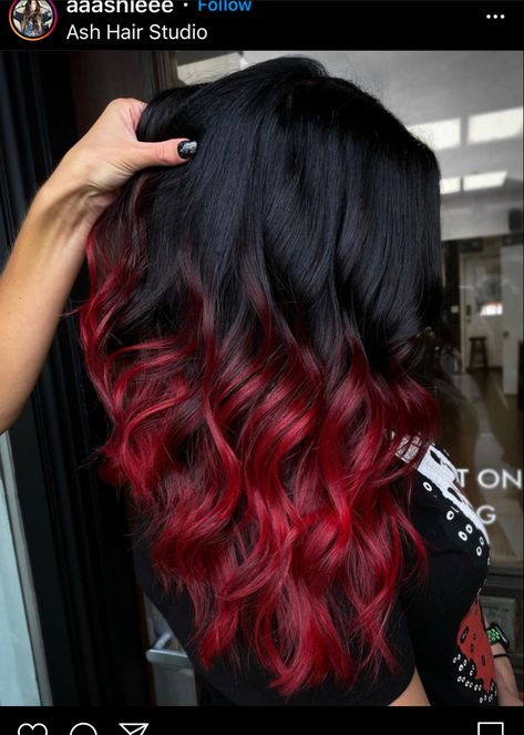 Hair Color Ideas For Brunettes Two Tone, Danger Jones Hair Color, Black Cherry Red Hair, Red And Black Hair Color, Best Fall Hair Colors, Black And Red Hair, Hair Colors To Try, Haircolor Ideas, Cherry Hair Colors