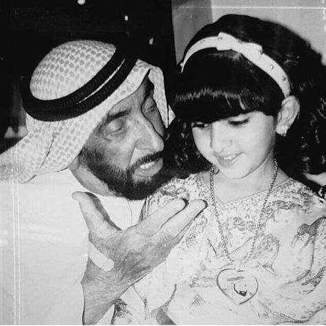 Zayed bin Sultan Al Nahyan y Maryam bint Mohammed bin Rashid Al Maktoum Zayed Bin Sultan Al Nahyan, Mohammed Bin Rashid Al Maktoum, Rashid Al Maktoum, Follow Me