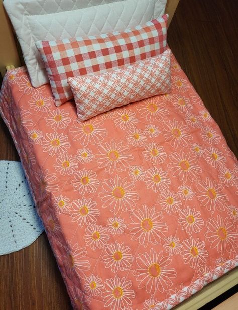 Handmade American Girl Holiday 18 Doll Bedding, 18 Inch Doll Bedding, Complete 5 Piece Quilt Set - Etsy Ikea Beds, Doll Bedding, Girl Holiday, Ikea Bed, Large Pillow, Doll Beds, Holiday Quilts, Large Pillows, Quilt Set