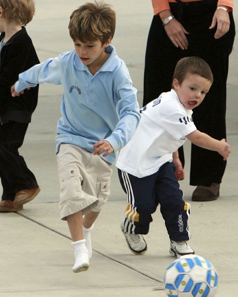 Cruz Beckham, Romeo Beckham, Celebrity Baby, Brooklyn Beckham, Baby Pics, Celebrity Babies, David Beckham, Baby Pictures, Brooklyn