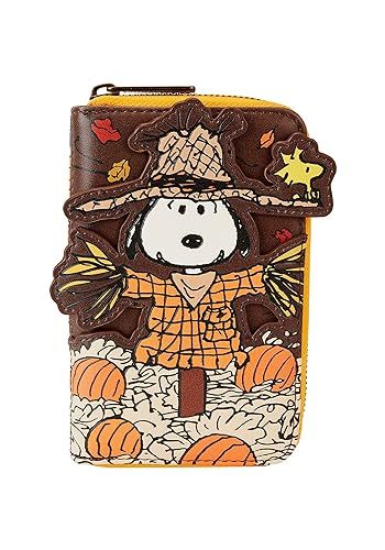 Loungefly Peanuts Snoopy Scarecrow - Cartera con cremallera Scarecrow Outfit, Scarecrow Outfits, Scarecrow Cosplay, Scarecrow Costume, Disney Bag, Color Cafe, Peanuts Gang, Classic Cartoons, Peanuts Snoopy