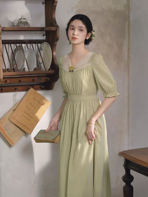 Comfortable Maxi Dresses, Old Fashion Dresses, European Vintage, Winter Clothes, Slim Waist, Maxi Dresses, Summer Women, Winter Outfits, Fashion Dresses