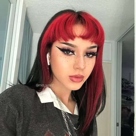 Stunning red money piece bangs on @mia_lxpez #lunartides #redhair Red Bangs, Red Hair Inspo, Dyed Red Hair, Hair Color Streaks, Money Piece, Bright Red Hair, Beautiful Hair Color, Summer Hair Color, Hair Inspiration Color