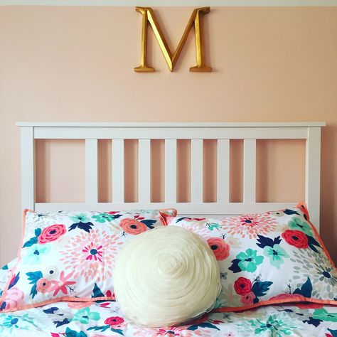 Sherwin Williams Koral Kicks girls room Peach Accent Wall, Sherwin Williams Mellow Coral, Sherwin Williams Lei Flower, Sherwin Williams Koral Kicks, Coral Accent Wall Nursery, Sherwin Williams Comical Coral, Lei Flower, Texas Decor, Trim Colors