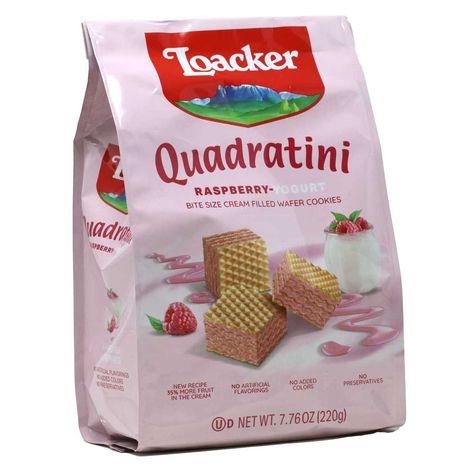 Loacker Quadratini Raspberry-Yogurt Bag, 222g (7.8oz) - myPanier Fruit Preservative, Biscuits Packaging, Raspberry Yogurt, Yogurt Bites, Filipino Desserts, Wafer Cookies, Candy Brands, Cute Snacks, Egg Shell