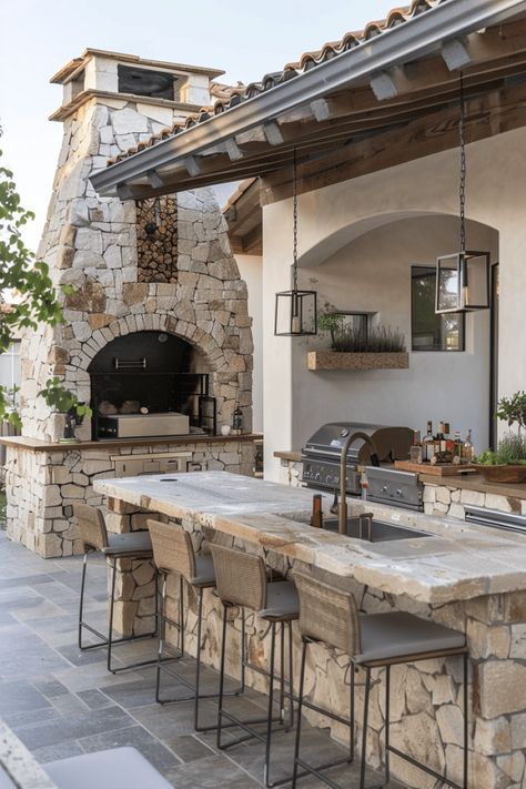 Backyard outdoor kitchen