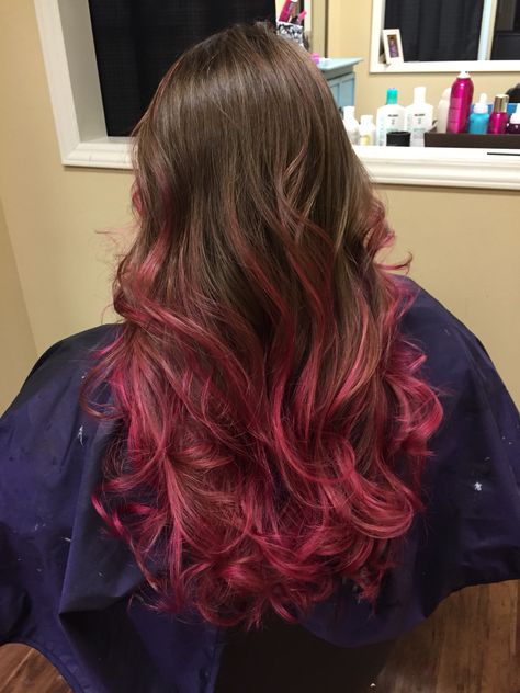 My pink highlights, brown hair. Pravana magenta Pink Highlights Brown Hair, Magenta Hair Dye, Red And Pink Hair, Brown And Pink Hair, Pink Hair Streaks, Pink Hair Highlights, Underlights Hair, Pink Ombre Hair, Magenta Hair