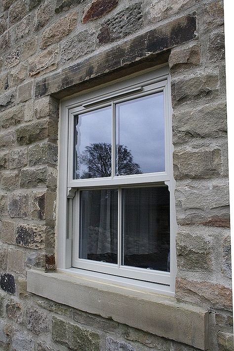 Light grey sash window Anthracite Grey Windows, Upvc Sash Windows, Exterior Door Colors, Cottage Windows, Grey Windows, Sash Window, Green Windows, Dining Room Windows, Window Trim Exterior