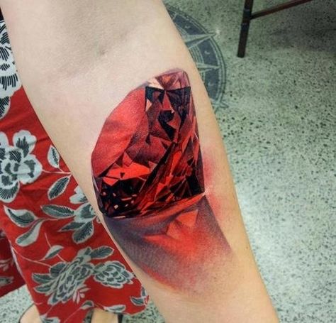 31 Incredible (And Slightly Creepy) Hyperrealistic Tattoos Ruby Tattoo, Tato 3d, Diamond Tattoo Designs, Diamond Tattoo, Gem Tattoo, Jewel Tattoo, Shape Tattoo, Diamond Tattoos, Cheryl Cole