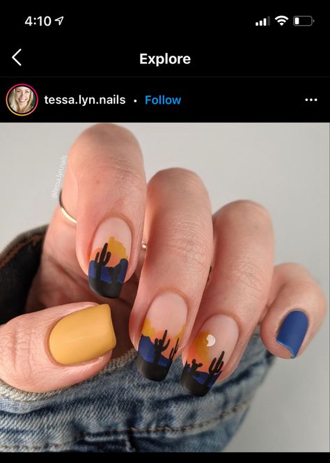 Outdoor Nails, Desert Nail Art, Desert Nails, Desert Scenes, Fresh Nails, Caramel Pumpkin, Negative Space Nail Art, Sunset Nails, Deserts Easy