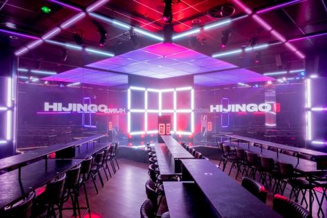 Hijingo: Hi-Tech, Multi-Sensory Bingo Experience In Shoreditch Bingo Hall, Hall Ideas, Multi Sensory, College Work, Bar Interior, Full House, Tiki Bar, Event Design, Bingo