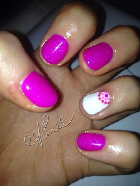 Design Gel Manicure Short Nails, Gel Manicure Short, Manicure Short Nails, Shellac Ideas, Trendy Pedicure, Manicure Short, Pedicure Designs Summer, Nails Shellac, Cnd Nails