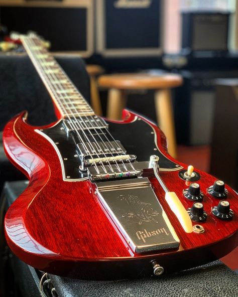 Gibson SG Mahogany body with tremolo in Red finish Gibson Sg Guitar, Sg Guitar, Slender Neck, Epiphone Sg, Acoustic Guitar Case, Gibson Sg Standard, Learn Guitar Chords, Gibson Electric Guitar, Rare Guitars