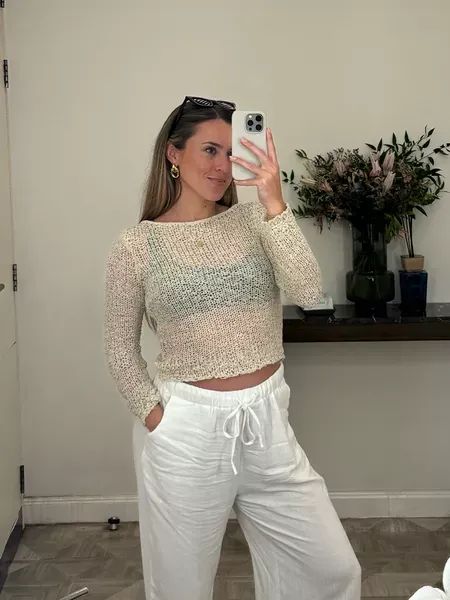 Obsessed with the lightweight crochet knits this year and loved this top styled with linen pants. Such an easy and effortless pregnancy outfit for vacation. Tap to shop this resort wear! Babymoon Outfits, Outfit For Vacation, Pregnancy Pants, Pregnancy Outfit, Open Stitch Sweater, Pregnancy Style, Stitch Sweater, Pants Linen, Neutral Style