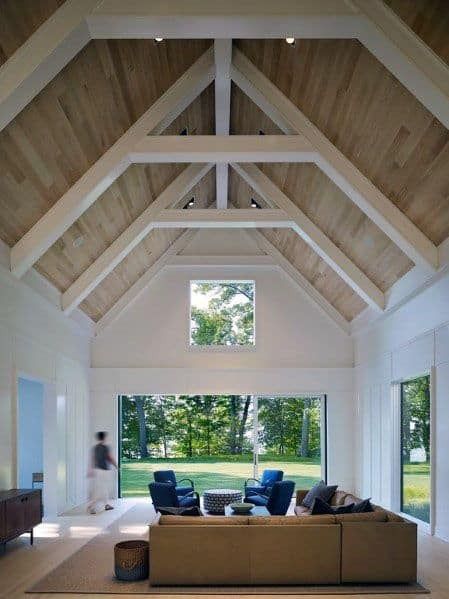 70 Innovative Vaulted Ceiling Ideas for High Vertical Homes High Ceiling Design, Rustic Wood Beams, Ceiling Beams Living Room, Vaulted Ceiling Ideas, Ceiling Painted, Beams Living Room, White Beams, Ceiling Ideas, Wood Beams