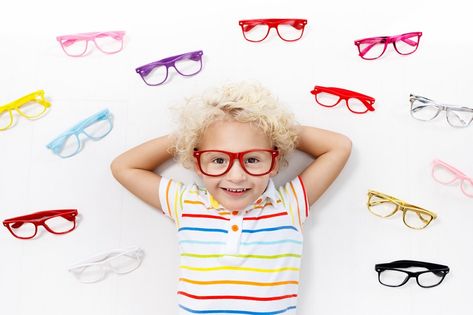 A Complete Guide on Designer Prescription Glasses Small Business Insurance, Face Blur, Designer Prescription Glasses, Types Of Glasses, Eyes Problems, Business Insurance, Brand Promotion, Wearing Glasses, Make A Person