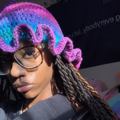 Crochet ombre ruffle hat  ‼️ I do customer orders!... - Depop Crochet Gradient, Ruffle Bucket Hat, Ruffle Hat, Hat Handmade, Handmade Hat, Crochet Handmade, Crochet Cat, Deep Wave, Acrylic Yarn