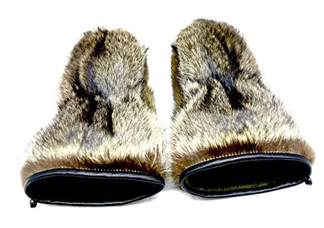 Winter men's raccoon fur mittens,snowmobile style, winter sports (XX-Large) Fur Gauntlets, Jewish Hat, Fur Mittens, Winter Fur Hat, Fur Mitten, Fur Gloves, Evening Gloves, Coyote Fur, Fur Scarf