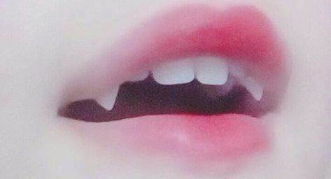 Smile Tips, Teeth Aesthetic, Anime Mouths, Anime Lips, Windows To The Soul, Vampire Fangs, Vampire Teeth, Lashes Mascara, White Teeth