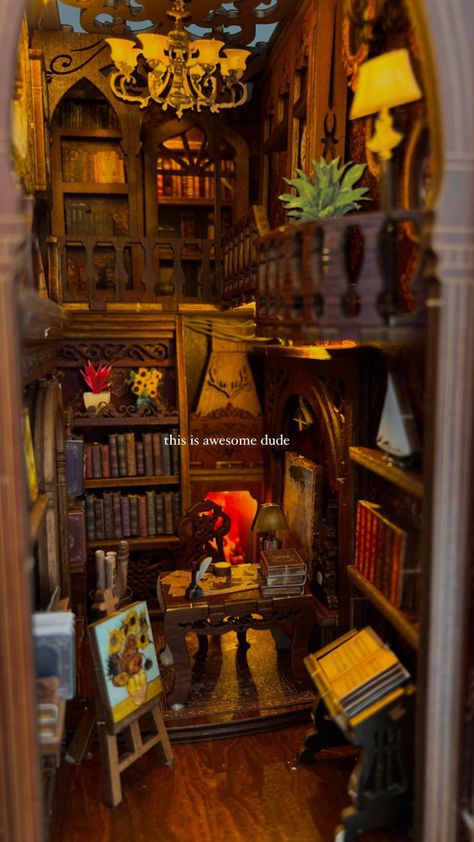 Book nook ideas inspiration book lovers booktok tiktok fantasy romance romantasy library Book Nook Ideas, Library Book Nook, Art Student Aesthetic, Harry Potter Library, Miniature Bookshelf, Bookshelf Insert, Mini Bookshelf, Bookshelf Art, Mini Library