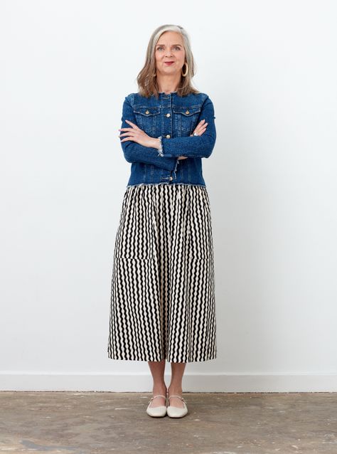 Thats Not My Age, Bill Cunningham, Big Pants, French Workwear, Sewing Alterations, Extraordinary Women, Ageless Style, Workwear Jacket, Cotton Skirt