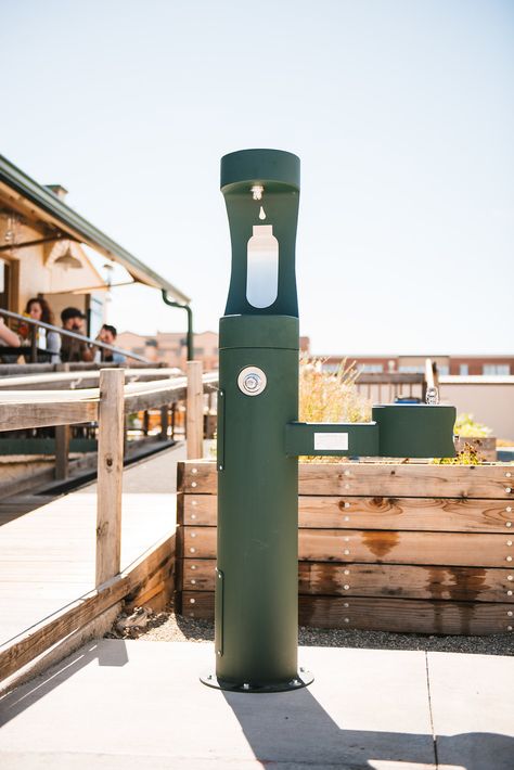 FoCo Cafe's Hydration Station: An all season, wheelchair accessible water bottle filling station and fountain. Fresh drinking water is now available to anyone 24/7 year around. Outdoor Water Station, Water Station Kitchen, Gym Water Station Design, Water Station Ideas, Bottle Filling Station, Water Filling Station Home, Water Bottle Filling Station, Self Serve Water Station Restaurant, Dog Park Water Station