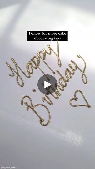 Piping Letters On Cake, Gold Writing On Cake, How To Write On A Cake, Cake Lettering Writing, Writing On Cakes, Kenya Grace, Piping Buttercream, Cake Tips, Cake Writing