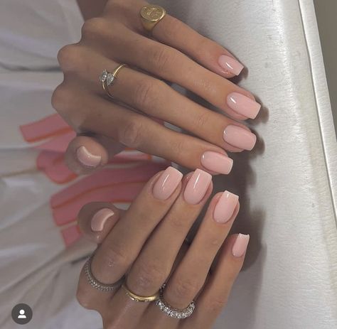 Basic Nail Ideas, Basic Nail, Work Nails, Basic Nails, Casual Nails, Classy Acrylic Nails, Neutral Nails, Clean Nails, Classy Nails