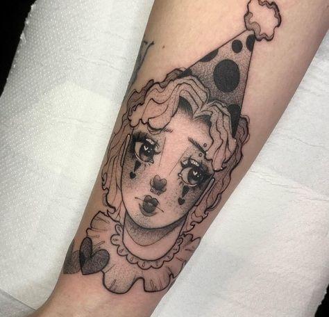 Female Clown Tattoo, Clown Girl Tattoo, Valentines Flash, Cartoon Tattoo Ideas, Animated Shows, Clown Girl, Cartoon Tattoo, Clown Tattoo, Female Clown