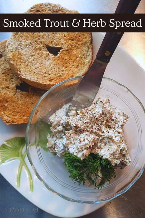 This simple spread is an easy elegant appetizer or snack. It takes just a few minutes with a handful of basic ingredients. Use fresh or tinned smoked fish and your choice of several fresh herbs or blends. The recipe includes variations to make your smoked trout spread into a party-friendly dip, as well as serving suggestions and recipe pairings. Perfect to dress up your bagel or wow your guests at your next gathering, make memorable hor d'oeuvres, or just get more fish into your diet. Fish Spread Recipe Smoked, Smoked Trout Dip Recipes, Trout Dishes, Herb Cream Cheese Spread, Smoked Trout Pate, Smoked Trout Dip, Smoked Trout Recipe, Choux Paste, Smoked Trout Salad