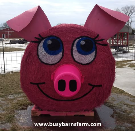 Busy Barns Farm Pink Pig Round Bale Art Hay Bale Animals, Painted Round Hay Bales, Fair Parade Float Ideas, Round Hay Bale Decorating Ideas Fall, Painted Hay Bales Fall, Halloween Hay Bale Ideas, Round Hay Bale Decorating Ideas, Hay Bales Decorations, Hay Bale Art Ideas