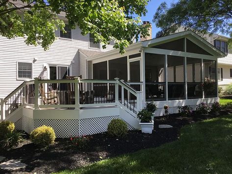 Decks and porches all add value to a home. However, when you convert a deck into a screened porch, you can enjoy your outdoor living space much longer. Plants On Deck, Deck Railing Planters, Summer Deck, Deck Addition, Custom Porch, Gazebo On Deck, Deck Planters, Vertical Garden Wall, Deck Construction