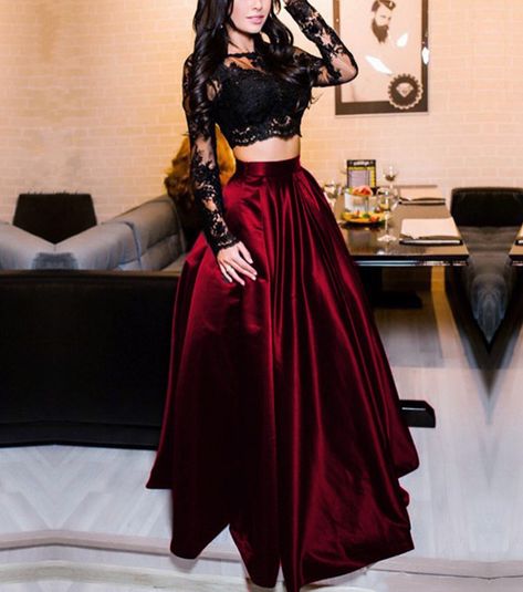 Crop Top Satin, Dresses Two Piece, Black Lace Prom Dress, Black Lace Crop Top, Descendants 2, Top Satin, Dress Display, Gown Style, Long Sleeve Prom