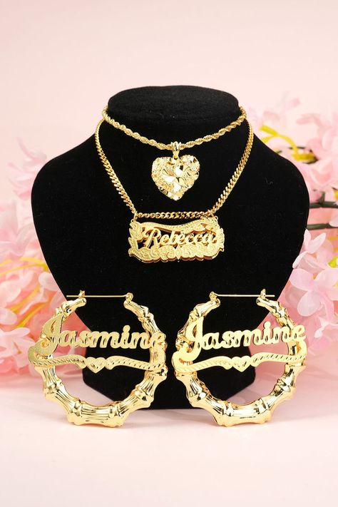 Have a nice day✨✨ We're obsessed with custom name jewelry! Come and meet our new nuggest style😍😍 Nice Birthday Gifts, Custom Gold Jewelry, Blue And Silver Nails, Boss Lady Gifts, Dope Jewelry Accessories, Crystal Bead Jewelry, 90s Hip Hop Fashion, Cute Outfits With Jeans, Pretty Shoes Sneakers