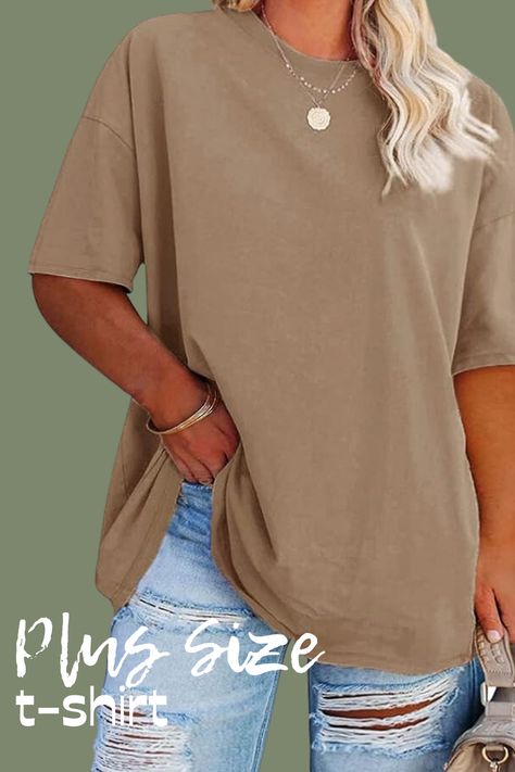 Oversized soft and comfy t-shirt, perfect to style with jeans or leggings! Fitted Tunic Tops, Short Sleeve Tops Casual, Tops For Women Casual, Oversized Tees, Fitted Tunic, Loose Fit Shirts, Summer Blouses, Basic Shirts, Summer Style Casual