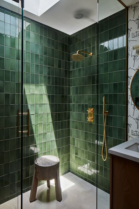 Green Tile Bathroom, Green Tiles, Bathroom Inspiration Decor, Basement Bathroom, Hus Inspiration, Upstairs Bathrooms, Green Tile, Green Bathroom, Bathroom Renos