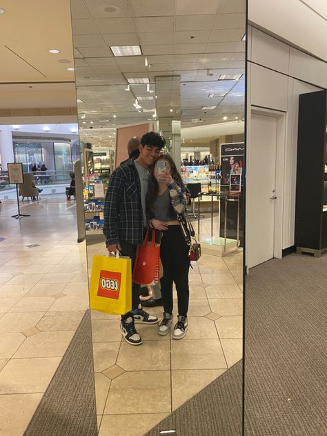 Mall Date Ideas, Mall Couple Pictures, Mall Date Aesthetic, Mall Date, Private Relationship, Relationship Pics, Library Aesthetic, Couple Pose, Take Me Out