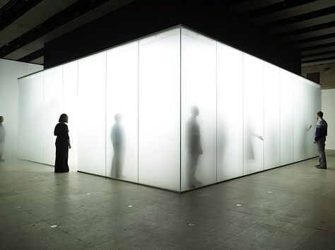 anthohy gormley BLIND LIGHT, HAYWARD GALLERY 2007 Hayward Gallery, Antony Gormley, Casa Patio, Exhibition Space, Sculpture Installation, Light Installation, Stage Design, Exhibition Design, Light Art