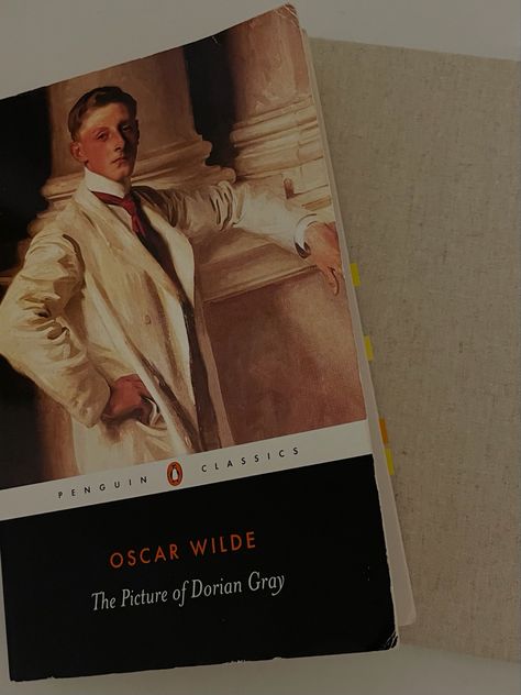 Dorian Gray Book, Guess Book, Dorian Grey, The Picture Of Dorian Gray, Picture Of Dorian Gray, Penguin Classics, Dream Book, Inspirational Books To Read, Dorian Gray