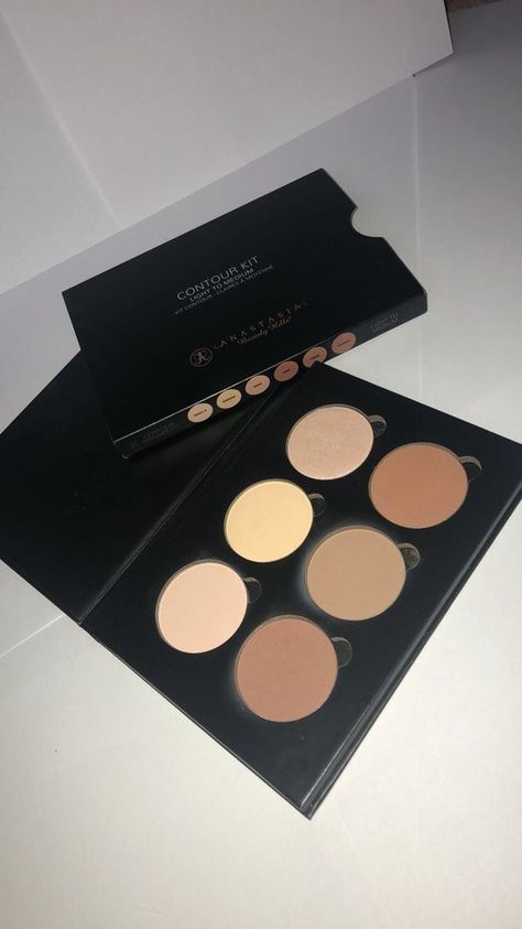 Anastasia Beverly Hills Contour Kit, Anastasia Contour Kit, Anastasia Contour, Anastasia Beverly Hills Contour, Anastasia Soare, Anastasia Beverly Hills Makeup, Contour Kit, Bead Embroidery Patterns, Cosmetics Brands