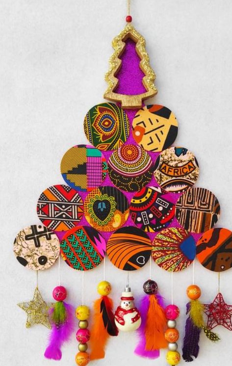 African Xmas Decorations, African Christmas Decor, African Christmas Tree, African Christmas Decorations, Kwanzaa Crafts, Ornament Shapes, African Christmas, African Inspired Decor, Christmas Door Decoration