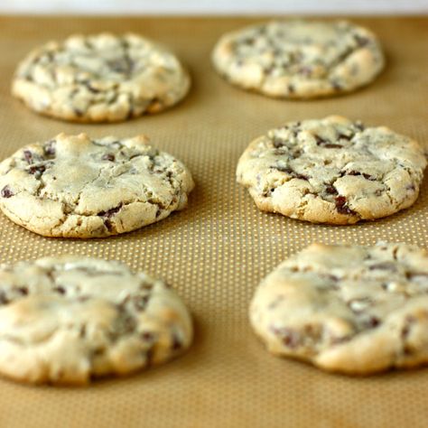 Andres Creme de Menthe Cookies Mint Chip Recipes, Mint Chip Cookies, Andes Mint Cookies, Good Morning And Happy Friday, Hello Good Morning, Chip Recipes, Mickey Mouse Invitations, A Glass Of Milk, Mint Cookies