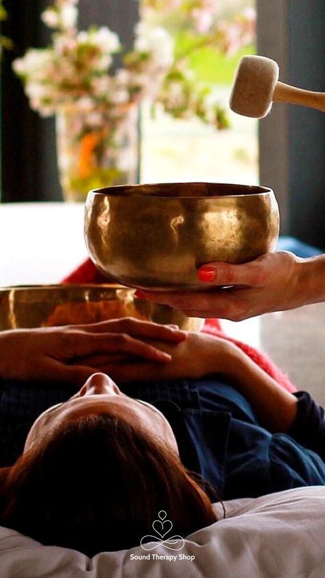 Ayurvedic Spa, Tibetan Meditation, Chakra Health, Womb Healing, Tibetan Bowls, Healing Room, Amazing Body, Sound Meditation, Sound Bath