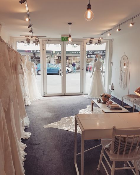 Bridal Store Interior Layout, Small Shop Interior, Bridal Shop Interior, Bridal Shop Decor, Grey Studio, Bridal Showroom, Design Studio Workspace, Clothing Store Interior, Boutique Inspiration