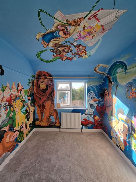 Disney Painted Wall Mural, Disney Character Wall Mural, Disney Wall Murals Paint, Disney Wall Paintings, Disney Wall Murals Diy, Disney Mural Bedroom, Baby Nursery Murals, Disney Kids Rooms, Disney Themed Bedrooms