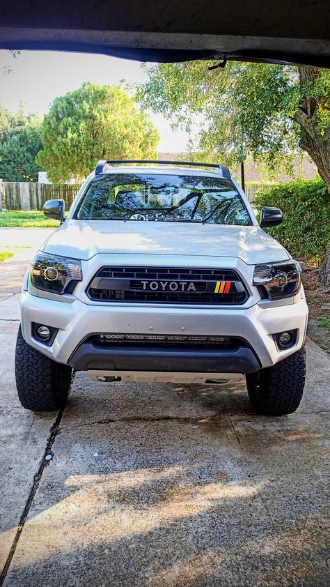 2nd Gen Tacoma Mods, 2nd Gen Tacoma, Tacoma Grill, Custom Tacoma, Land Cruiser Pick Up, 2012 Toyota Tacoma, 4runner Mods, Toyota Tacoma 4x4, Tacoma Mods