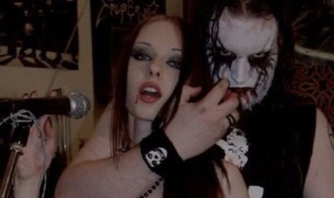 Liz Vicious, Pretty Mess, 2000s Aesthetic, Attractive People, The Band, My Crush, Be My Valentine, Black Metal, Love Of My Life