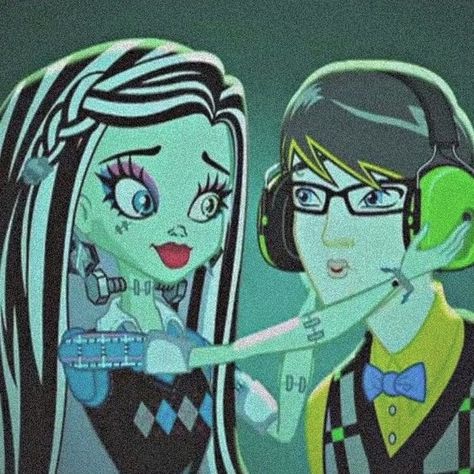 Frankie And Jackson, Monster High Icon, Monster High Makeup, Monster High Frankie, 2010s Nostalgia, Monster High Pictures, Frankie Stein, Moster High, Monster High Art