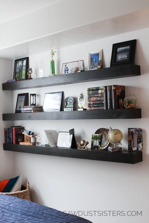 DIY Floating Shelves. Free plans! I love the dark stain! Boys Room Diy, Diy Floating Shelves, Long Floating Shelves, Floating Shelves Living Room, Black Floating Shelves, Floating Shelves Kitchen, Floating Shelves Bathroom, Floating Shelves Diy, Wood Floating Shelves